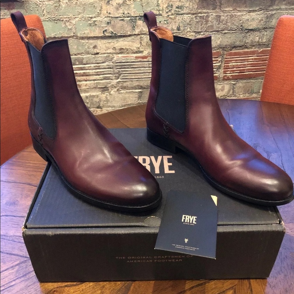 Frye Melissa Chelsea Boots Wine 9.5